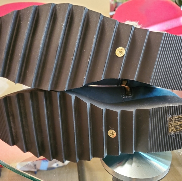 New Authentic Ron White Booties! - Picture 2 of 8